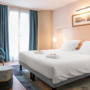 Chambre Lit Queen-Size