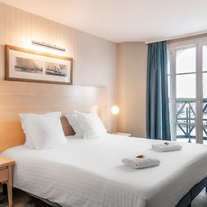 Chambre Lit Queen-Size